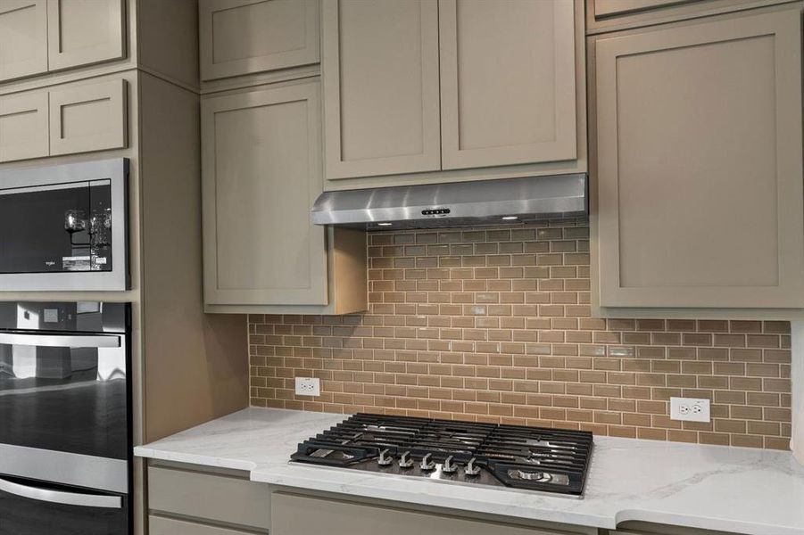 DAL_Painted Tree_Easton_3905 Menard Street (8)