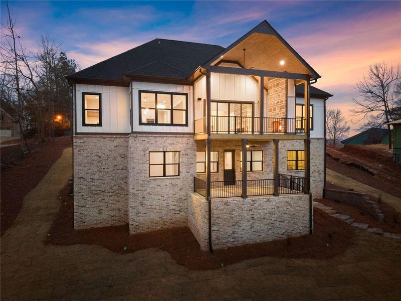 Image 103 of a home in .