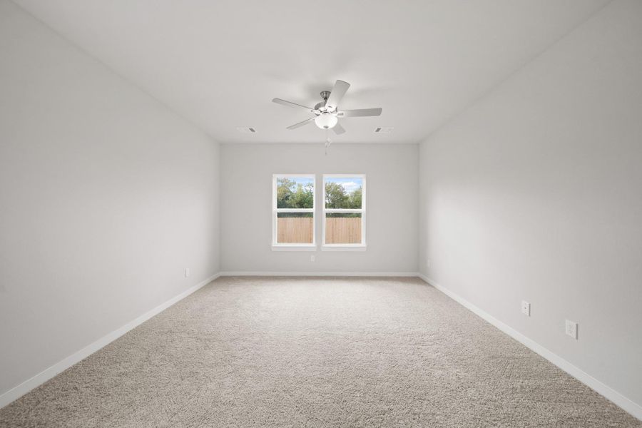 Spacious, unfurnished interior of a new home in Bayou Bend, Angleton (Image 16). Spacious, unfurnished interior of a new home in Bayou Bend, Angleton (Image 16).