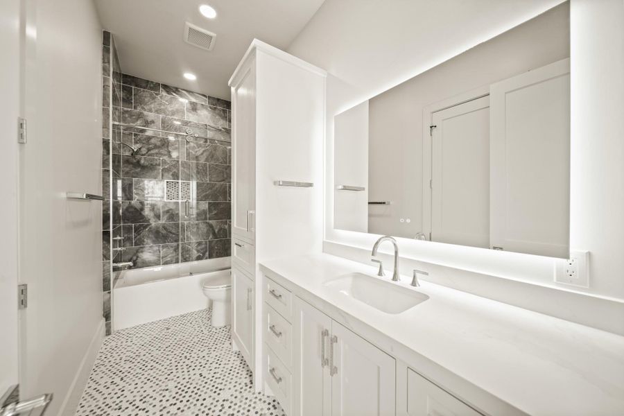 Furnished interior view inside a new home in Monet Estates, Sugar Land (Image 16).