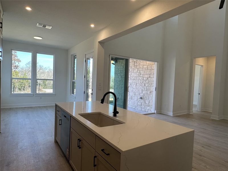 Home is under construction, not the actual photos – for illustrative purposes only. Please confirm features and color selections Home is under construction, not the actual photos – for illustrative purposes only. Please confirm features and color selections