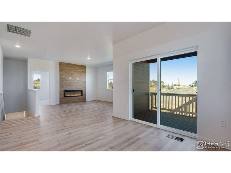Spacious, unfurnished interior of a new home in Vantage, Berthoud (Image 33). Spacious, unfurnished interior of a new home in Vantage, Berthoud (Image 33).