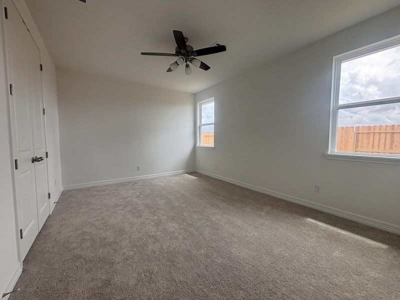 Spacious, unfurnished interior of a new home in Ashland, Richwood (Image 17).
