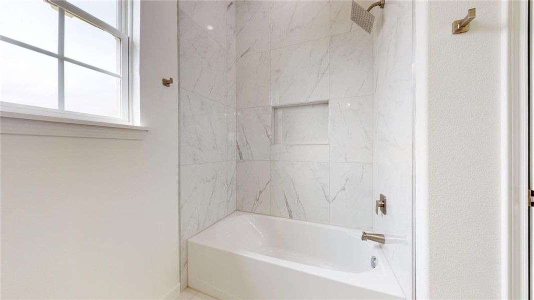 Image 33 of a home in .