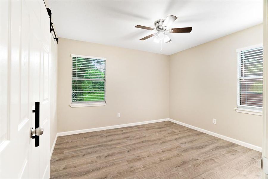 Spacious, unfurnished interior of a new home in , Paris (Image 9).