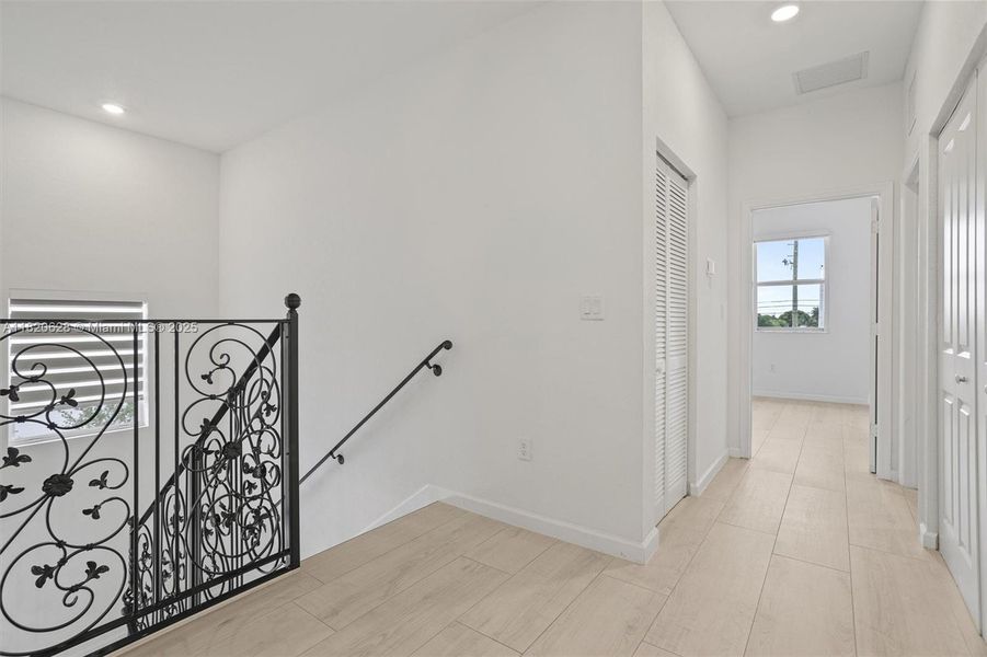 Image 36 of a home in .