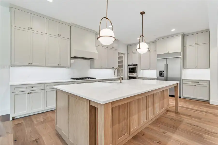 Marble countertops and Kitchen Aid appliances