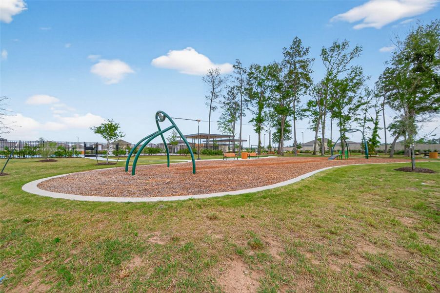 Community amenities in Tavola, New Caney (Image 28). Community amenities in Tavola, New Caney (Image 28).