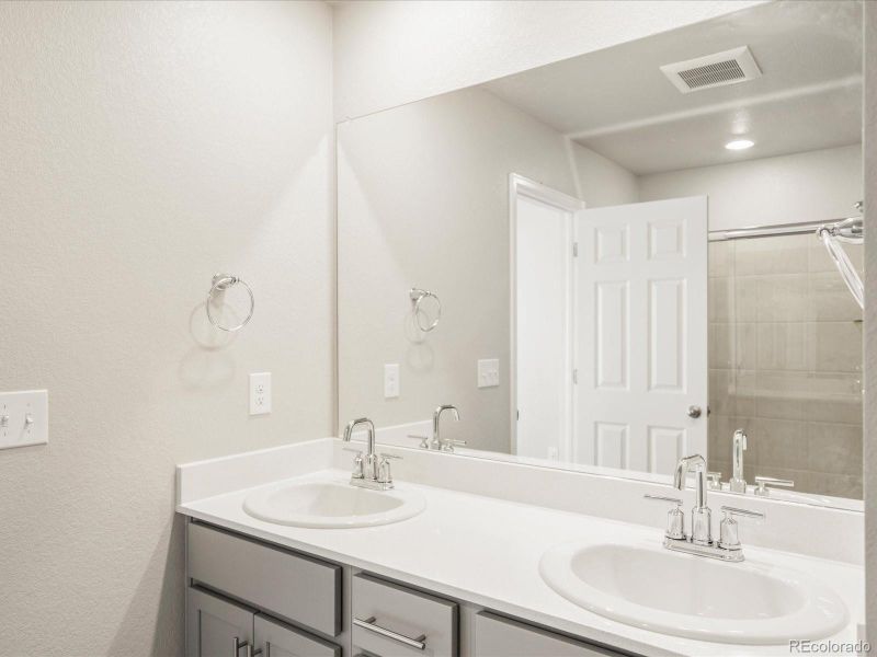 Photos are representative only and are not of the actual home. Actual finishes, elevation, and features may vary. Photos are representative only and are not of the actual home. Actual finishes, elevation, and features may vary.