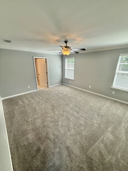 Spacious, unfurnished interior of a new home in Stonehenge, Manchester (Image 8).
