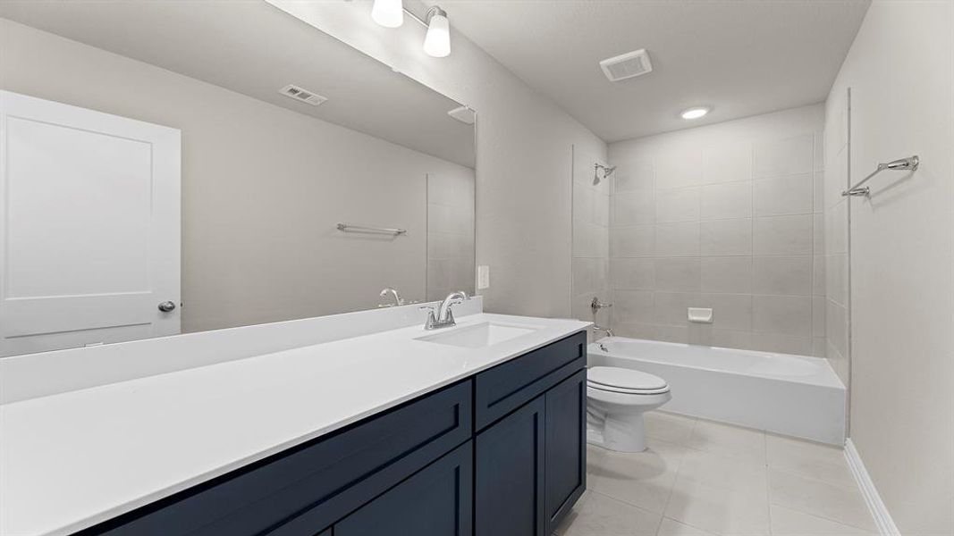 22. 1624 Edgeway - 2ND Bath