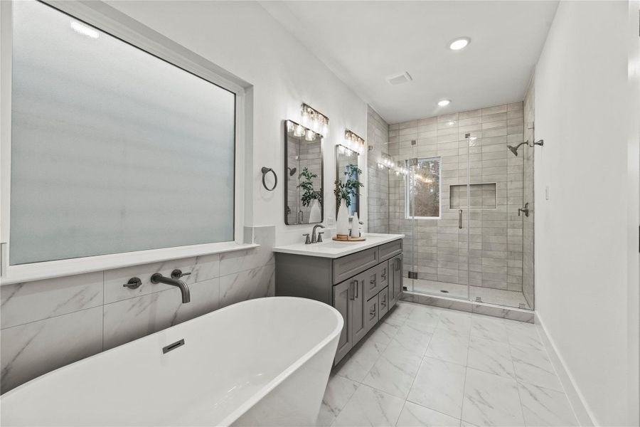 Furnished interior view inside a new home in , Houston (Image 17). Furnished interior view inside a new home in , Houston (Image 17).