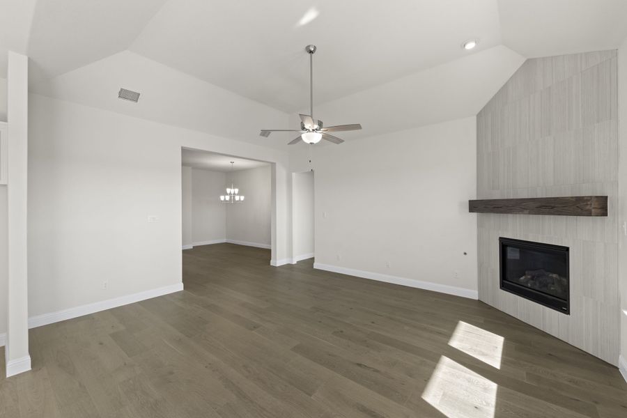Spacious, unfurnished interior of a new home in Anna Town Square, Anna (Image 23). Spacious, unfurnished interior of a new home in Anna Town Square, Anna (Image 23).