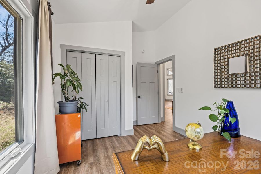 Image 40 of a home in .