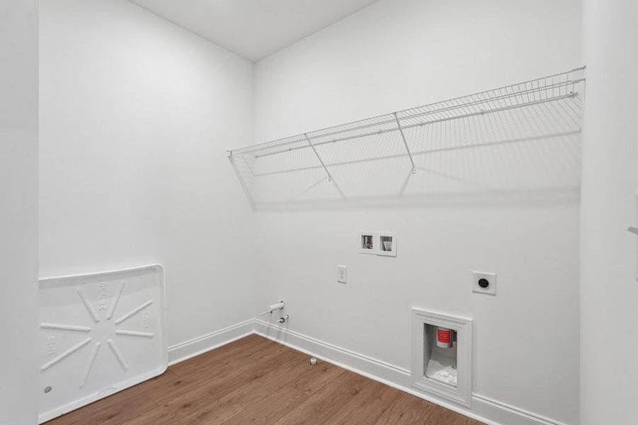 Spacious, unfurnished interior of a new home in The Preserve at Killian Hill, Lilburn (Image 22). Spacious, unfurnished interior of a new home in The Preserve at Killian Hill, Lilburn (Image 22).