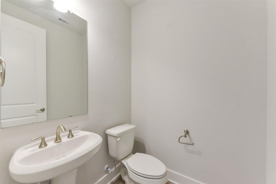 Furnished interior view inside a new home in Lago Mar, Texas City (Image 14). Furnished interior view inside a new home in Lago Mar, Texas City (Image 14).