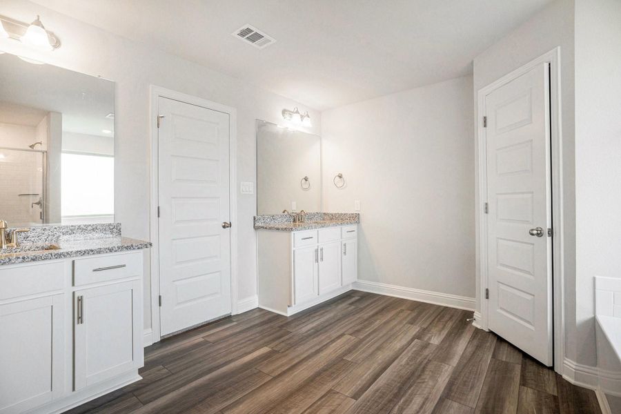 Image 17 of a home in Bayou Maison.