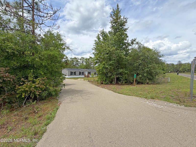 Natural landscape and outdoor views near  in Hawthorne (Image 33).
