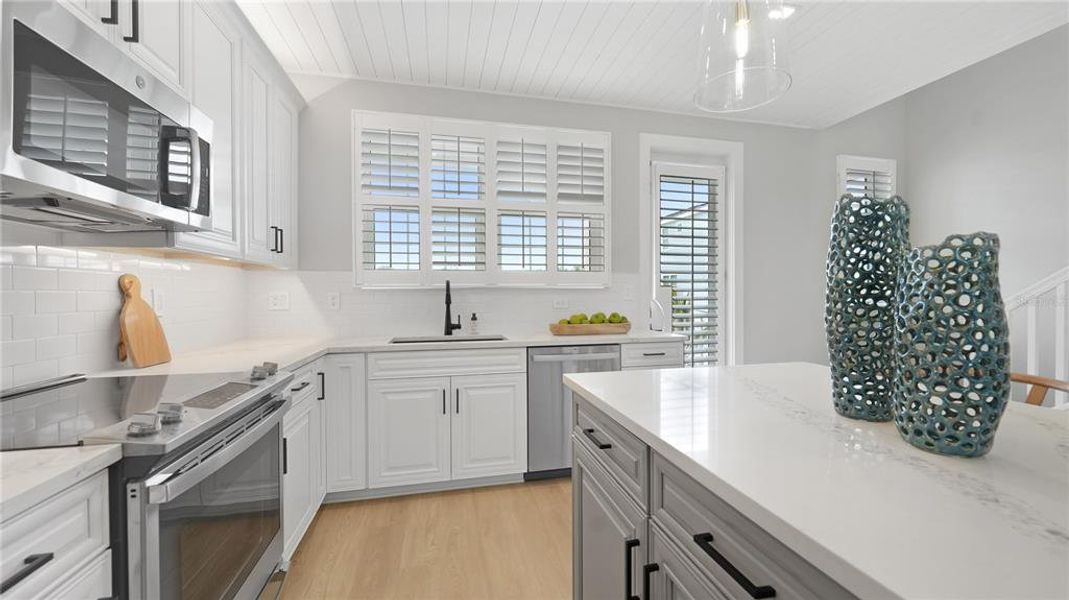 Furnished interior view inside a new home in , Cortez (Image 16).