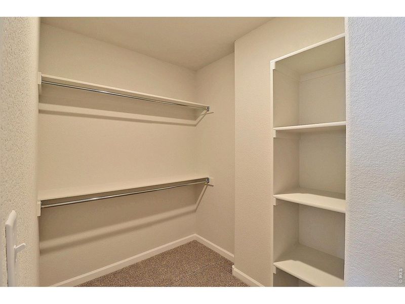 Image 33 of a home in .