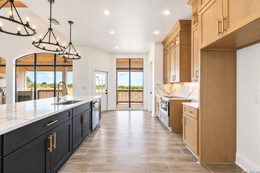Furnished interior view inside a new home in , Floresville (Image 16).