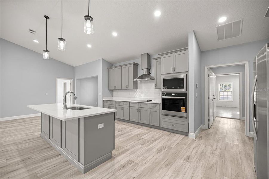 Furnished interior view inside a new home in , Ocala (Image 10).