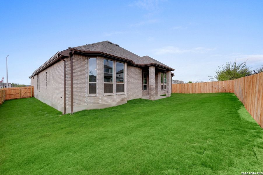 Exterior details and patio area of a home in Mont Blanc, Schertz (Image 21).
