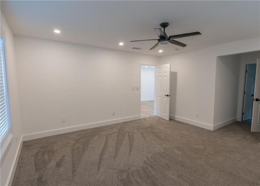 Spacious, unfurnished interior of a new home in , Atlanta (Image 49).