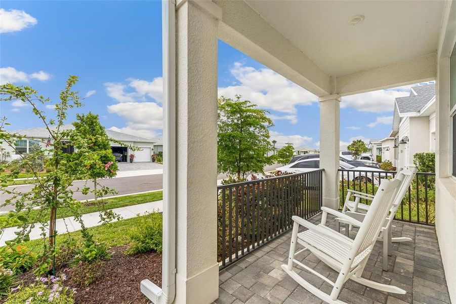 Exterior details and patio area of a home in , Punta Gorda (Image 4).