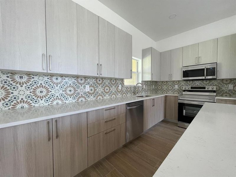 Furnished interior view inside a new home in , Port Charlotte (Image 6).