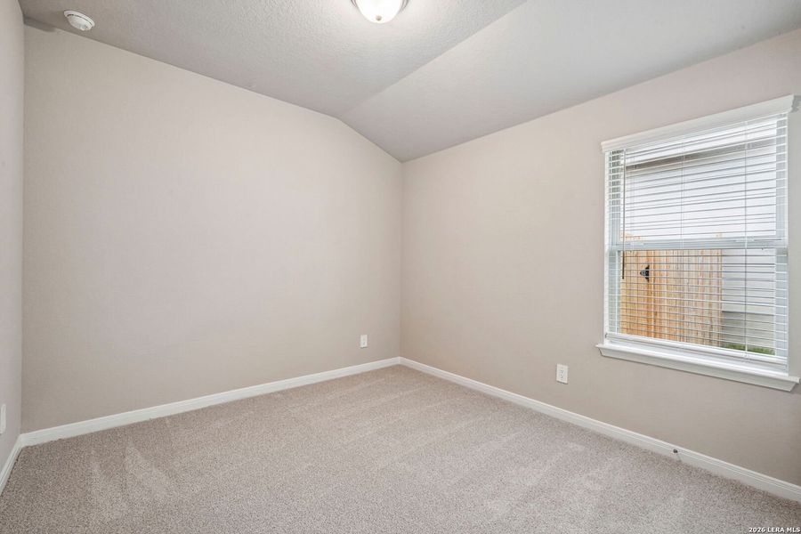 Spacious, unfurnished interior of a new home in Royal Crest, San Antonio (Image 18).