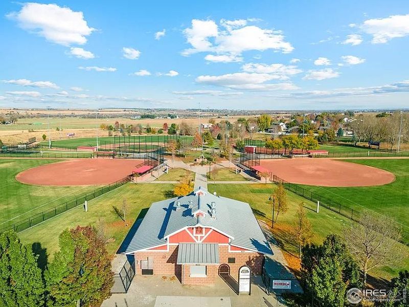 Community amenities in , Johnstown (Image 30).