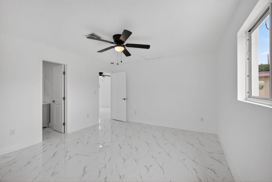 17-web-or-mls-5D1A8717