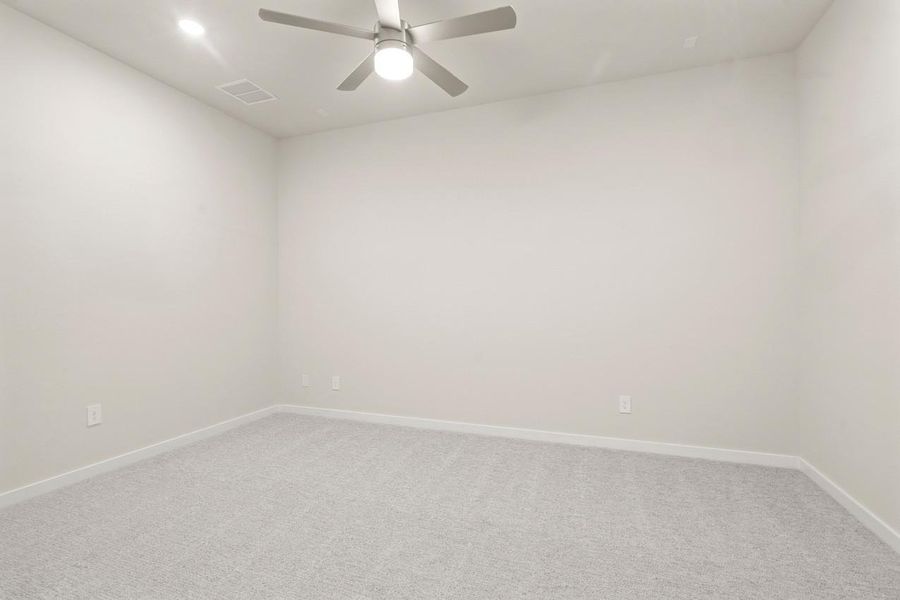 Spacious, unfurnished interior of a new home in Jordan Ranch, Fulshear (Image 20).