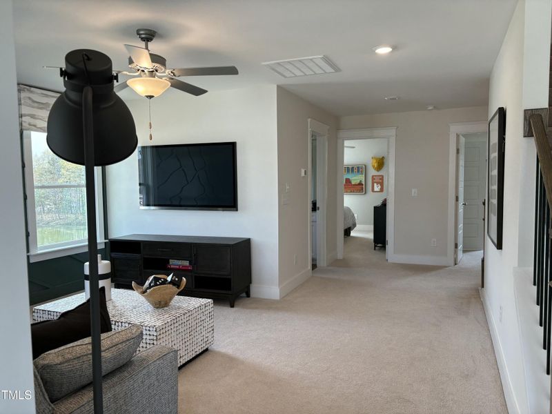 tempImageLWN7VU tempImageLWN7VU