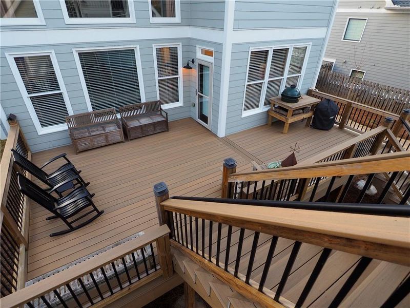 Exterior details and patio area of a home in , Brookhaven (Image 28).