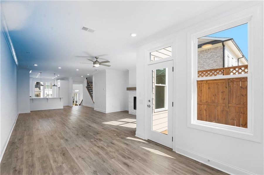 Spacious, unfurnished interior of a new home in Evanshire Townhomes, Duluth (Image 21).