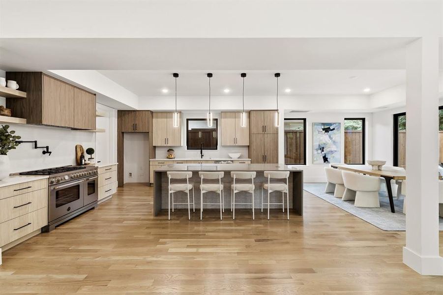 Furnished interior view inside a new home in , Dallas (Image 14).