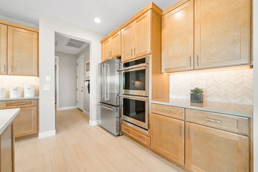 Representative furnished interior of a home built from the Sunrise by Taylor Morrison in Ovation at Meridian 55+, Queen Creek (Image 11).