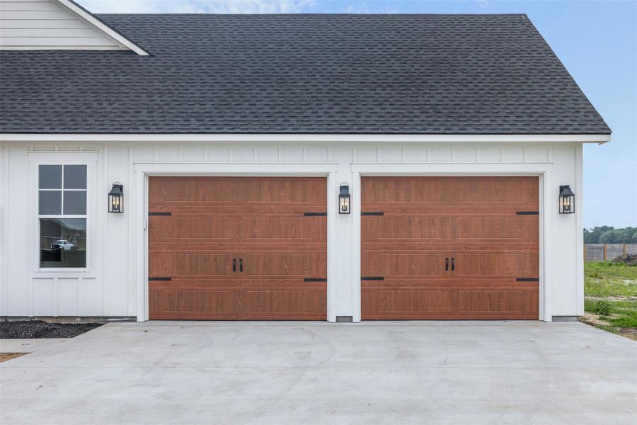 Exterior details and patio area of a home in , Snook (Image 30).