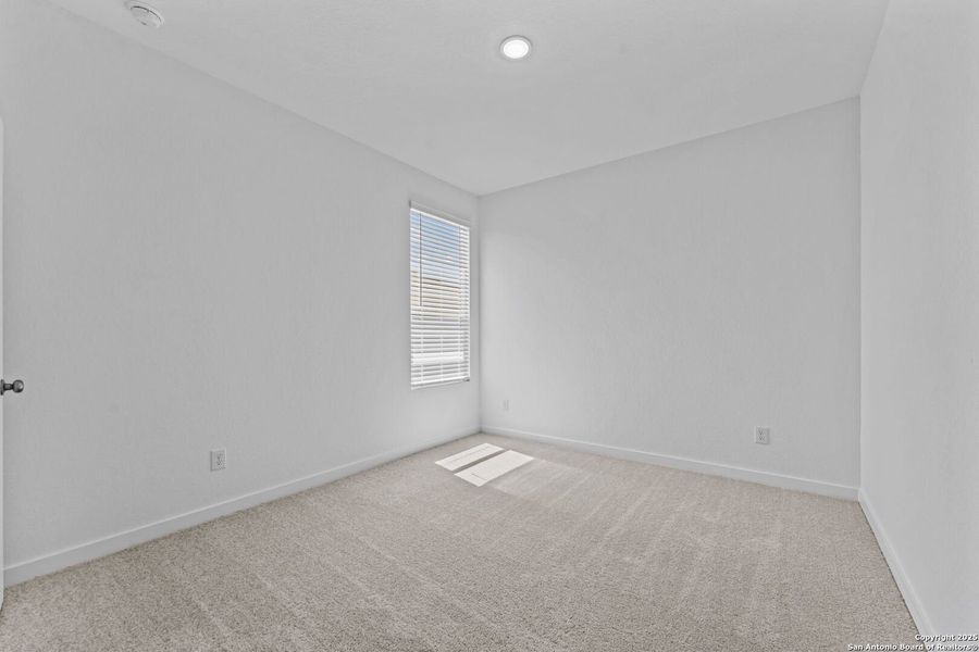 Spacious, unfurnished interior of a new home in Steelwood Trails: Coastline Collection, New Braunfels (Image 24). Spacious, unfurnished interior of a new home in Steelwood Trails: Coastline Collection, New Braunfels (Image 24).