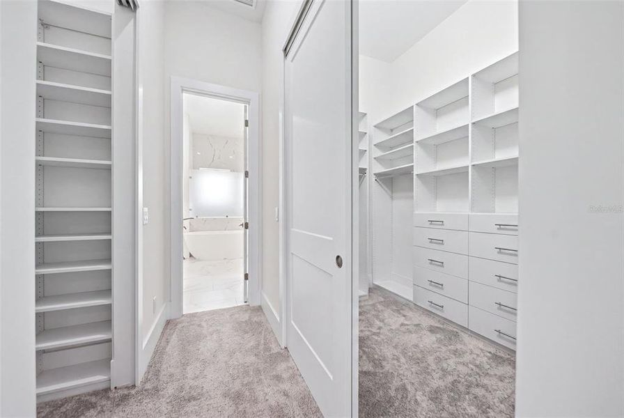 Spacious, unfurnished interior of a new home in , Apopka (Image 23).