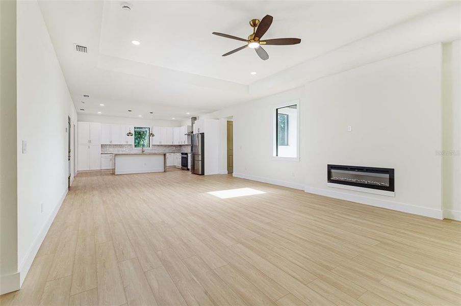 Spacious, unfurnished interior of a new home in , Tampa (Image 15). Spacious, unfurnished interior of a new home in , Tampa (Image 15).