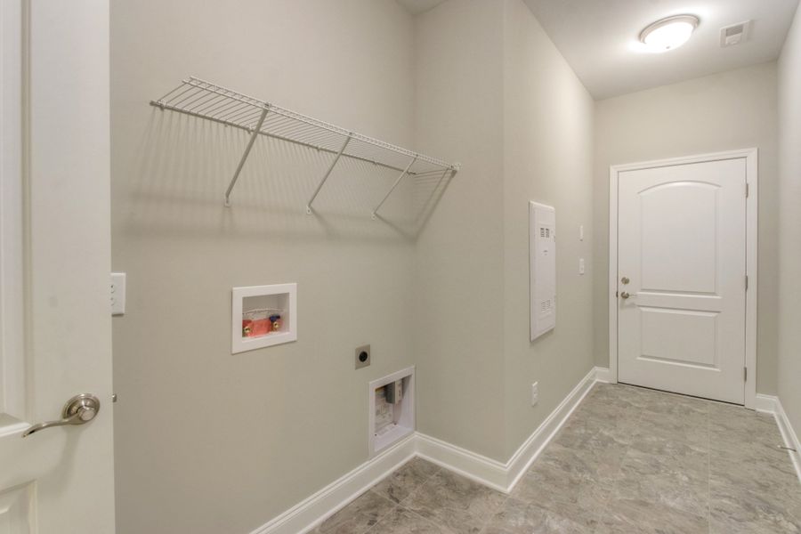 *This is a model representation. Selections and Finishes may vary.