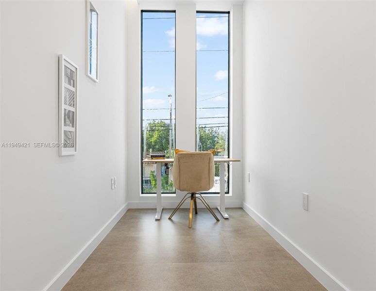 Furnished interior view inside a new home in , Miami (Image 8).