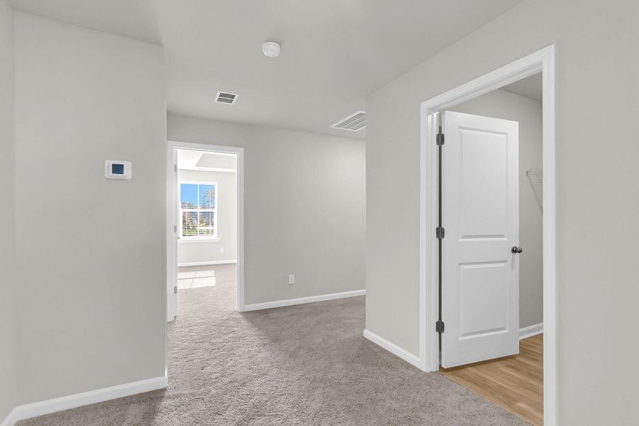 Spacious, unfurnished interior of a new home in Wildcat Chase, Summerville (Image 31). Spacious, unfurnished interior of a new home in Wildcat Chase, Summerville (Image 31).