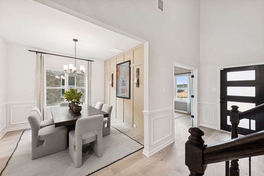 The Princeton II- Foyer and Dining Room