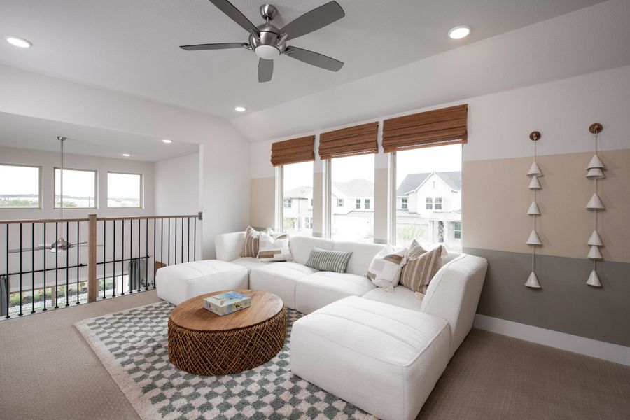 Representative furnished interior of a home built from the Sage by Tri Pointe Homes in The Retreat at Harvest, Argyle (Image 10).