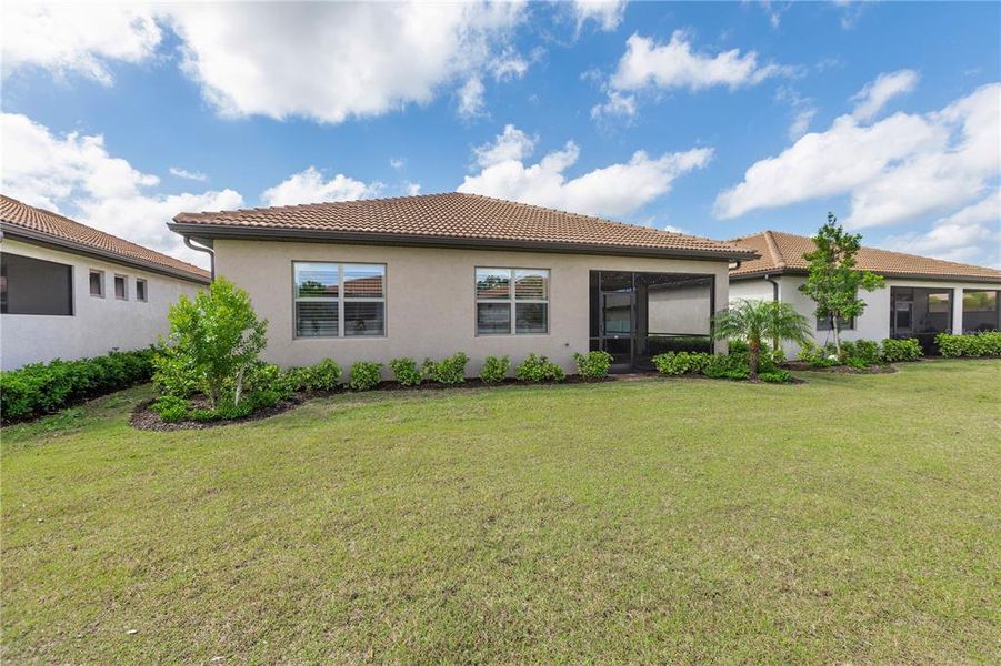 Exterior details and patio area of a home in , Nokomis (Image 3).