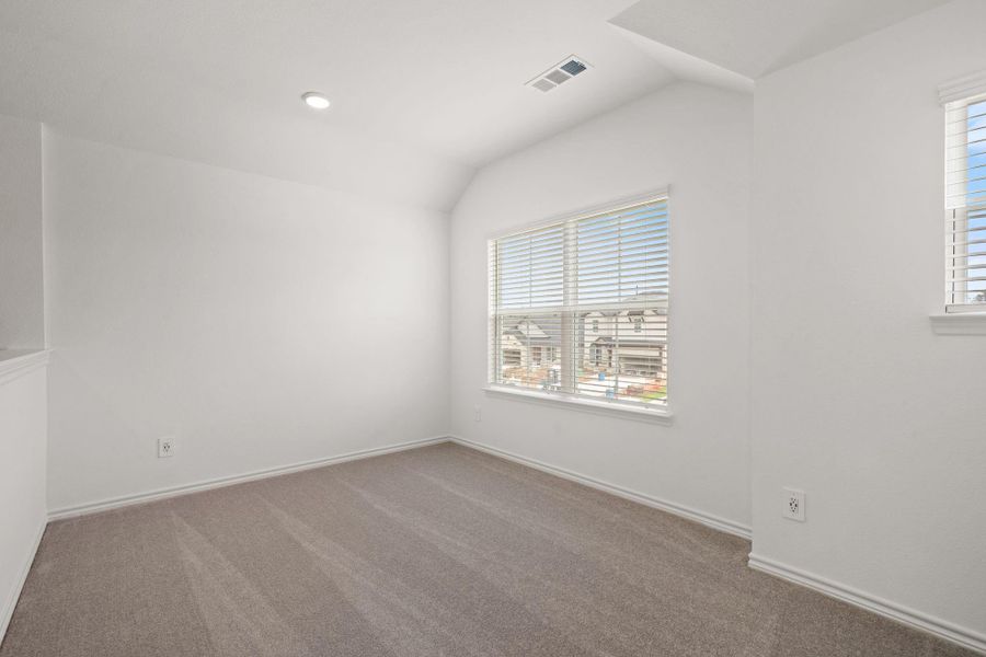 Spacious, unfurnished interior of a new home in Montgomery Bend, Montgomery (Image 11). Spacious, unfurnished interior of a new home in Montgomery Bend, Montgomery (Image 11).